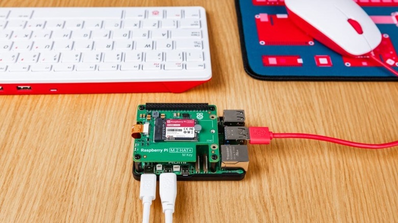 Raspberry Pi with SSD Kit and keyboard and mouse connected
