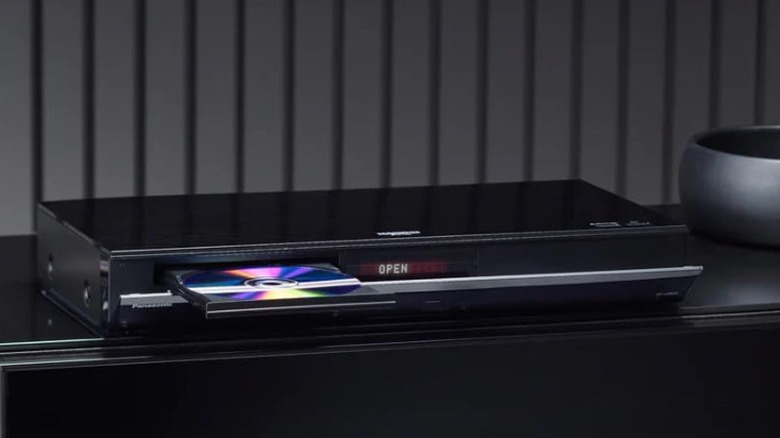 Product image for the Panasonic DP-UB820 Blu-ray Player