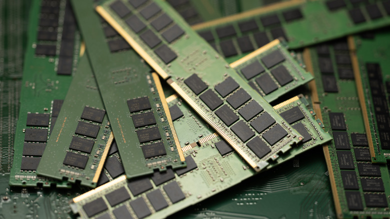 A stack of RAM blades