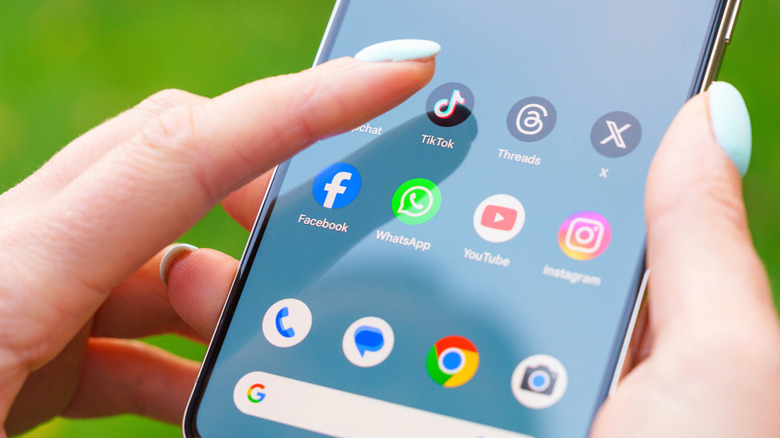 Pixel Launcher showing on Pixel screen showing homescreen