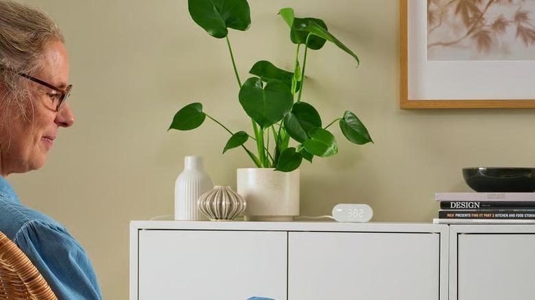 Alpstuga Air Quality Sensor in living room