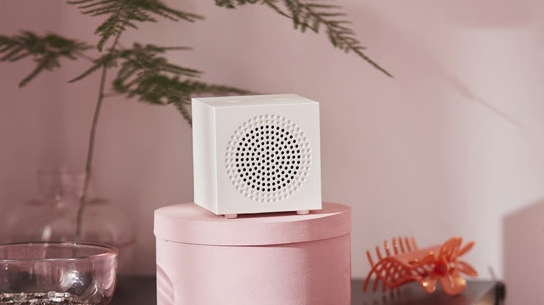 Kallsup Portable Bluetooth Speaker on table
