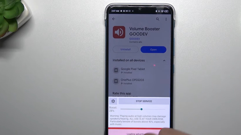 Bboosting audio with Volume Booster GOODEV on an android smartphone