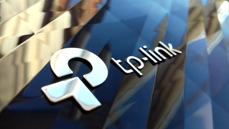 Logo of TP-Link on device