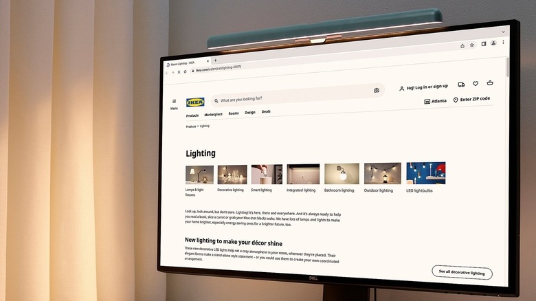 The Lagergang LED Lamp for Screen mounted on top of a monitor