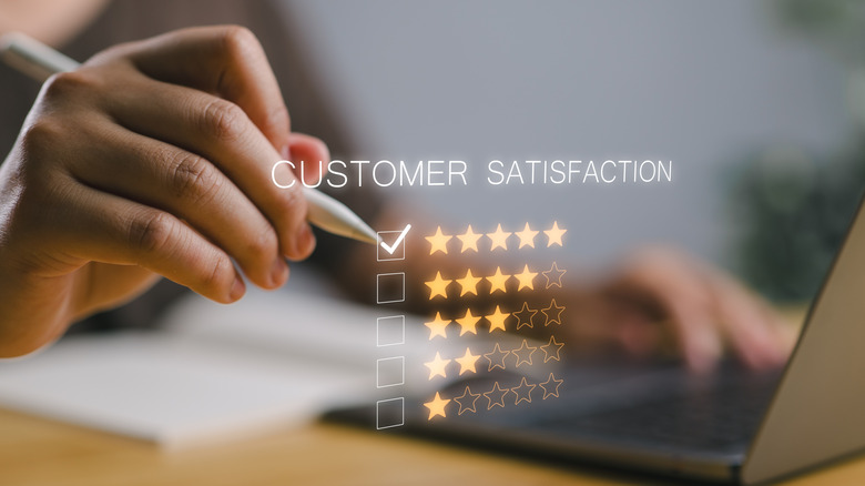 An illustration of a customer product rating page