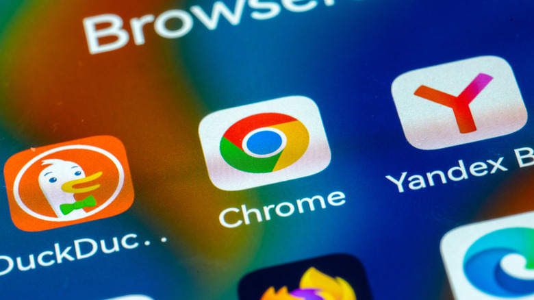 Smartphone screen showing different browser apps