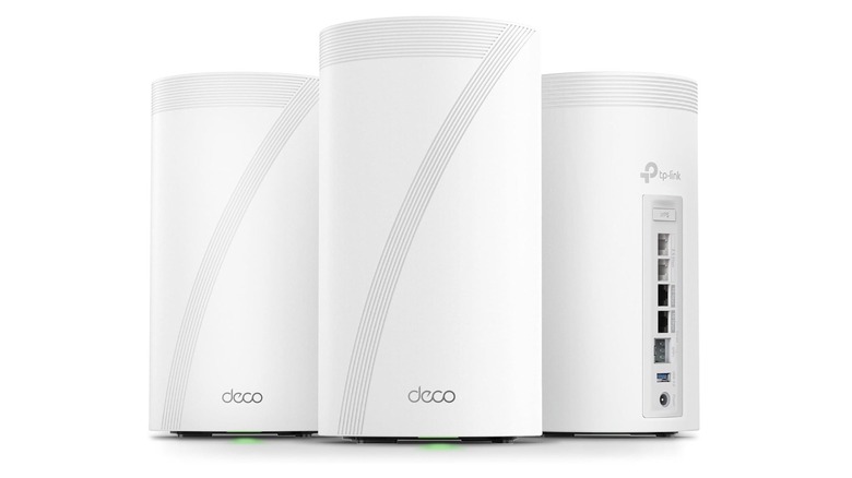 Mockup of Wi-Fi mesh system by TP-Link