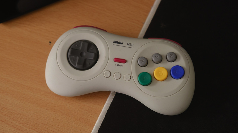 8Bitdo M30 on desk