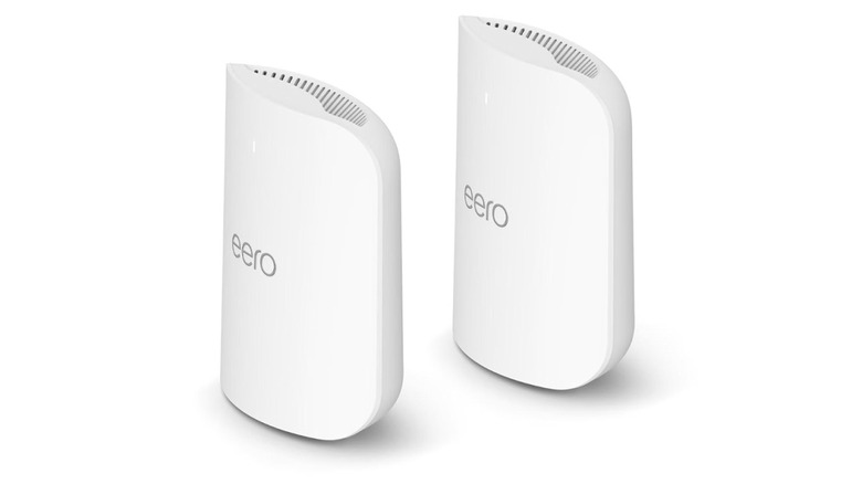 Amazon eero Pro 7 Tri-Band Mesh Wi-Fi 7 Router