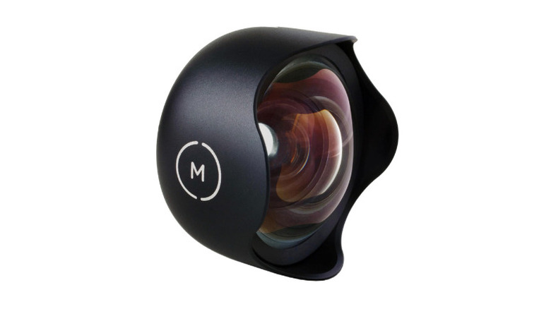 Moment's 18mm wide angle lens
