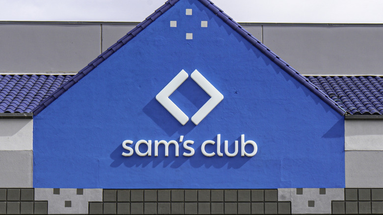 The outside exterior of a Sam's Club warehouse store