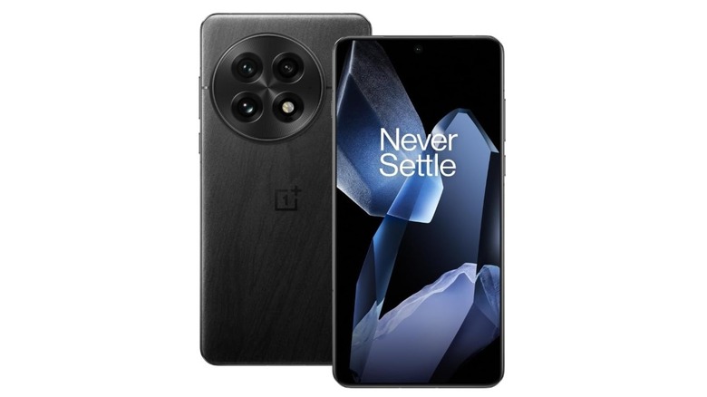 Front and rear view of the OnePlus 13 in black.