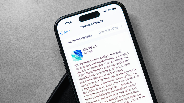 An iOS 26 update information screen on an iPhone.