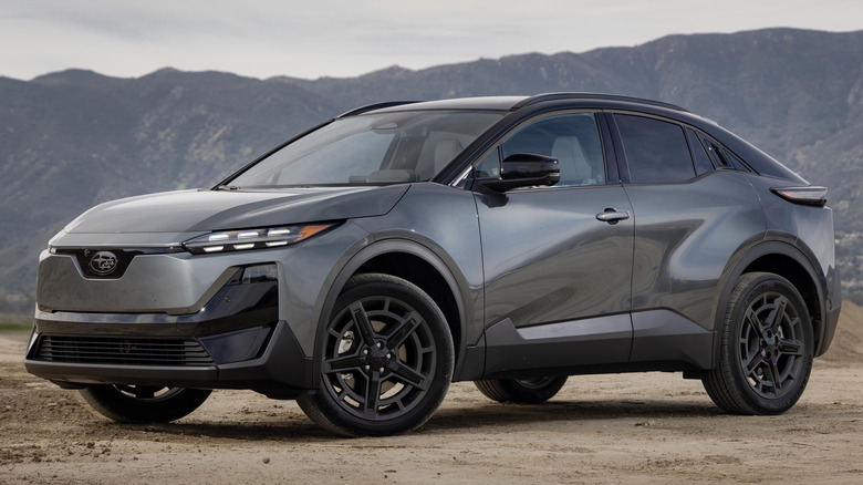 2026 Subaru Uncharted front 3/4 shot