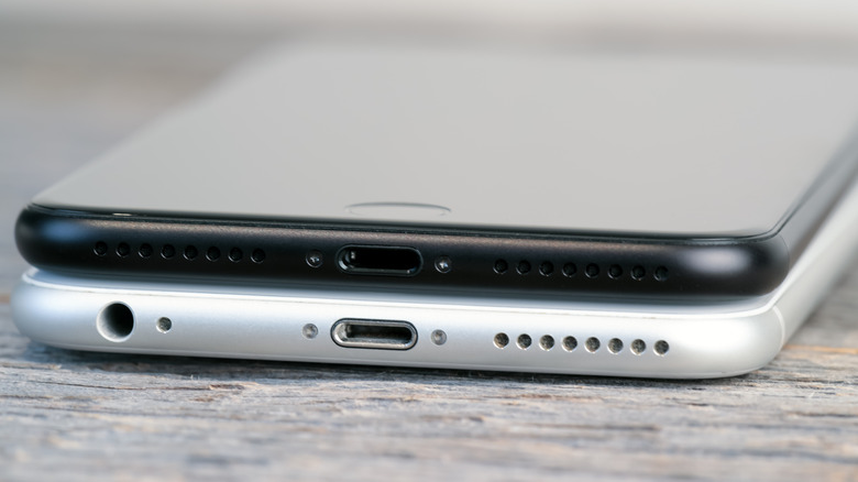 An iPhone 7 on top of an iPhone 6