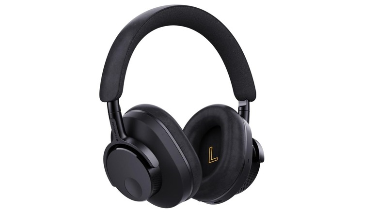 Melomania P100 SE wireless headphones shown on a white background.