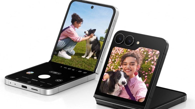 Close-up of half-folded Galaxy Z Flip 7 FE