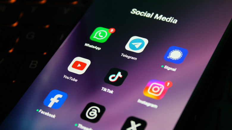 app icons showing notification counters on smartphone