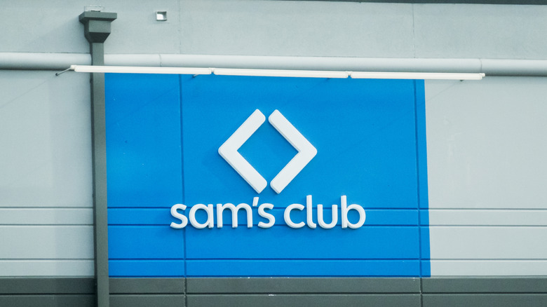 The Sam's Club logo on the side of a building.