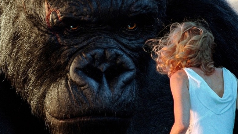 King Kong looking at Anne (Naomi Watts)