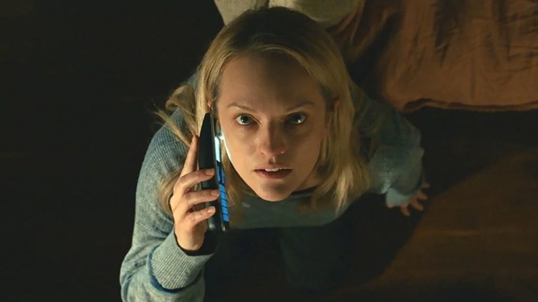 Elizabeth Moss looking up in The Invisible Man