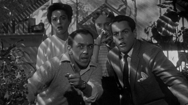 Kevin McCarthy, King Donovan, Carolyn Jones, Dana Wynter in Invasion of the Body Snatchers