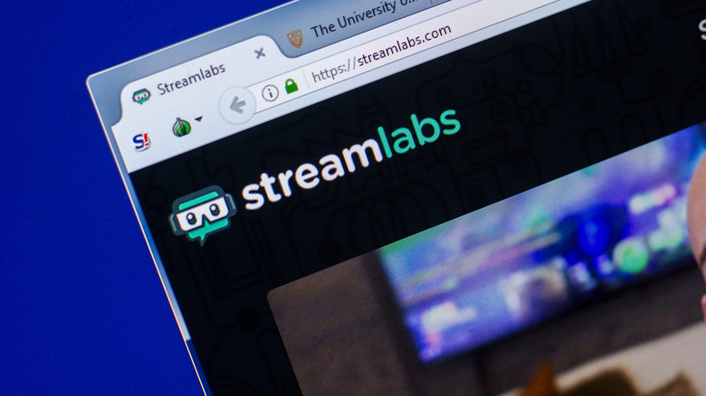 Streamlabs website displayed on screen