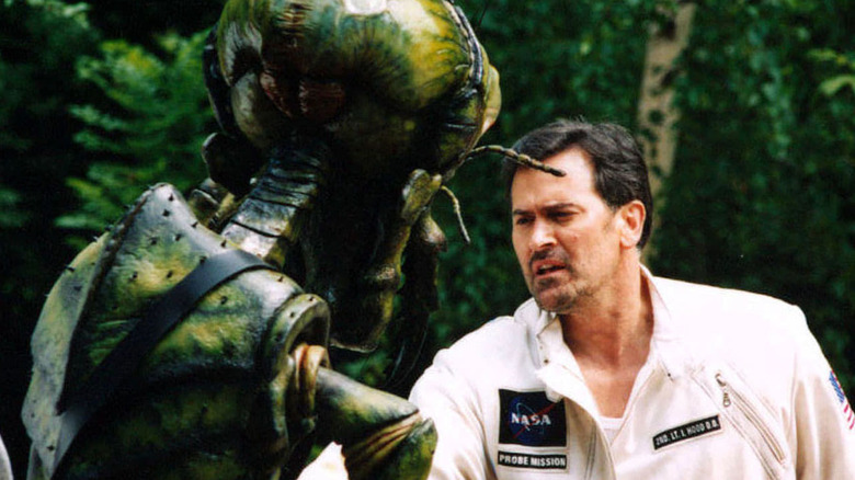 Dr. Ivan Hood talking to a termite alien in "Alien Apocalypse."