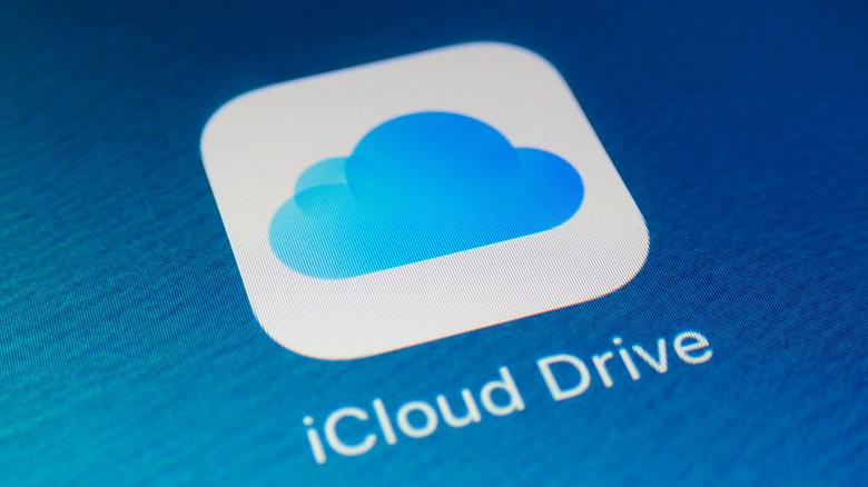 Picture of the iCloud Drive icon on an Apple device
