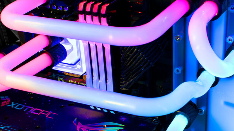 Frostbite/Hyperflow liquid cooling solutions from Xotic PC