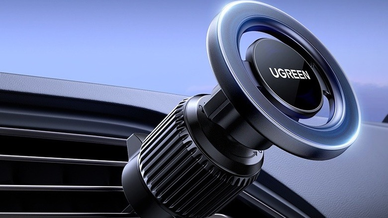 UGREEN Car Phone Mount for MagSafe installed in a car