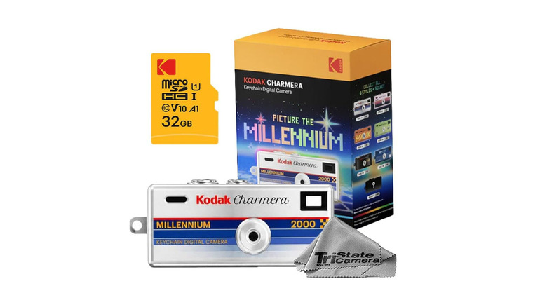 Millennium KODAK Charmera keychain digital camera
