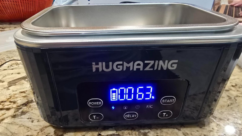 Hugmazing Cordless Electric Lunch Box with digital display and stainless steel container.