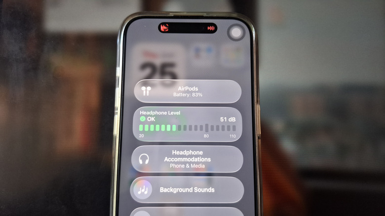 iPhone showing decibel level of headphone