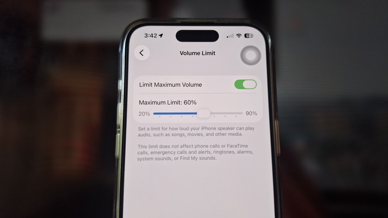iPhone set a volume limit for speaker