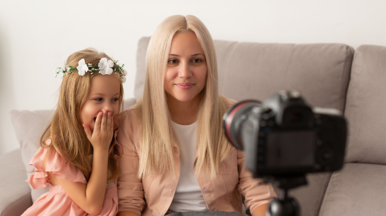 Using a DSLR camera as a webcam