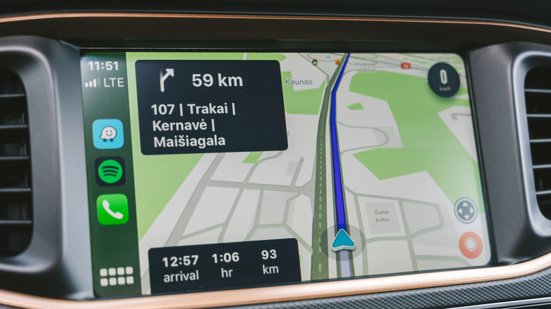A driver using Waze via Apple Carplay.