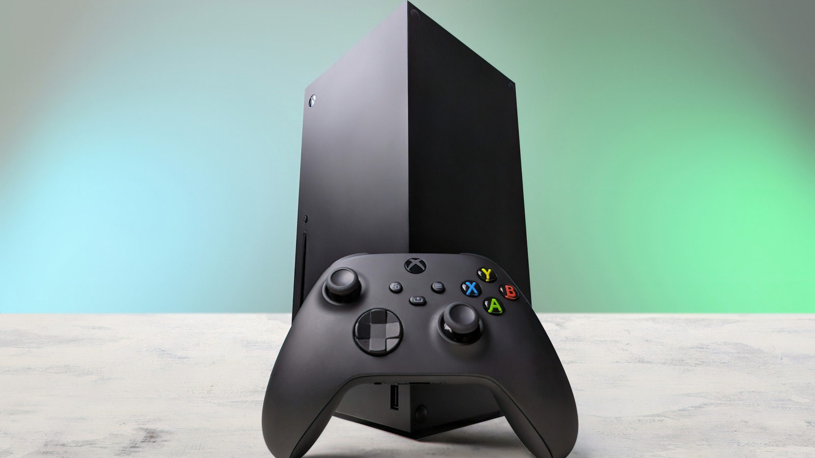 Microsoft is making it easier to game even with required software updates, while also improving cloud saves, wishlists, and Xbox 360 compatibility.