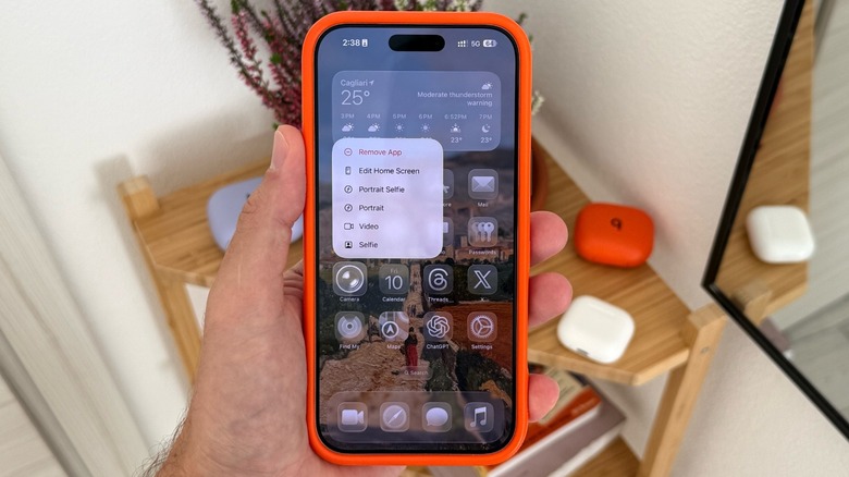 iPhone 17 Pro Max Home Screen with focus on the Camera app