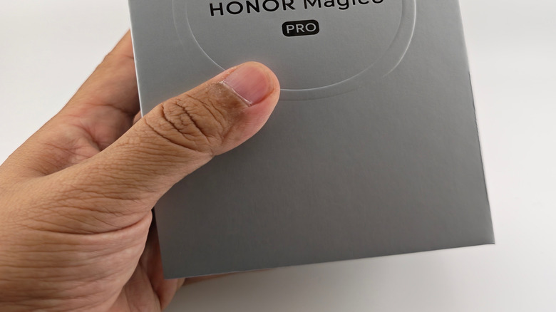 A partial look at the Honor Magic 8 Pro retail box.