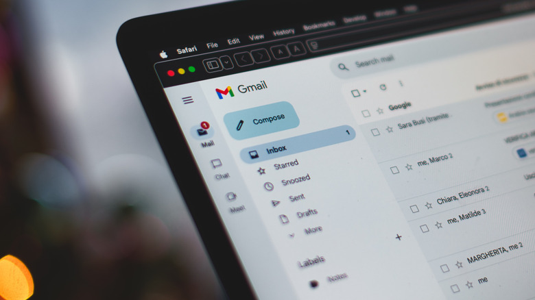 Using Gmail on a laptop