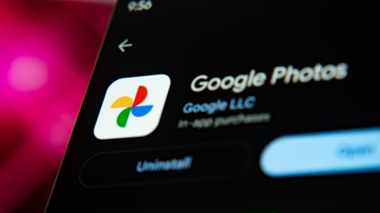 Google Photos displayed on the Play Store