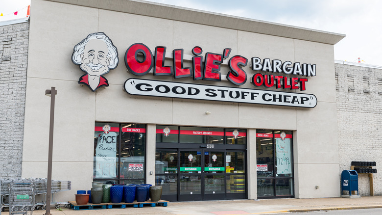 The front entrance to an Ollie's Bargain Outlet discount store.