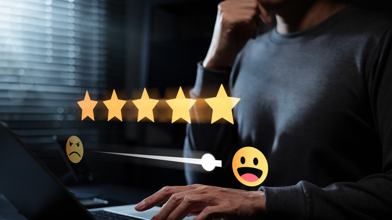 Holographic image of customer ratings across a spectrum.