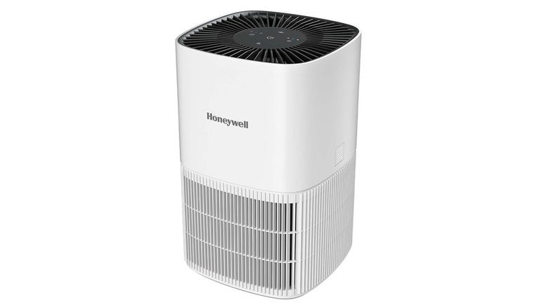 The Honeywell HPA120W air purifier on a white background.