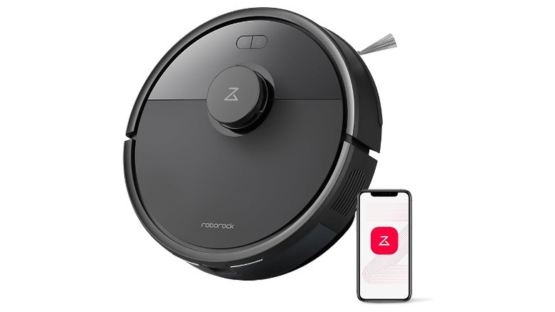 Robot vacuum with remote and smartphone