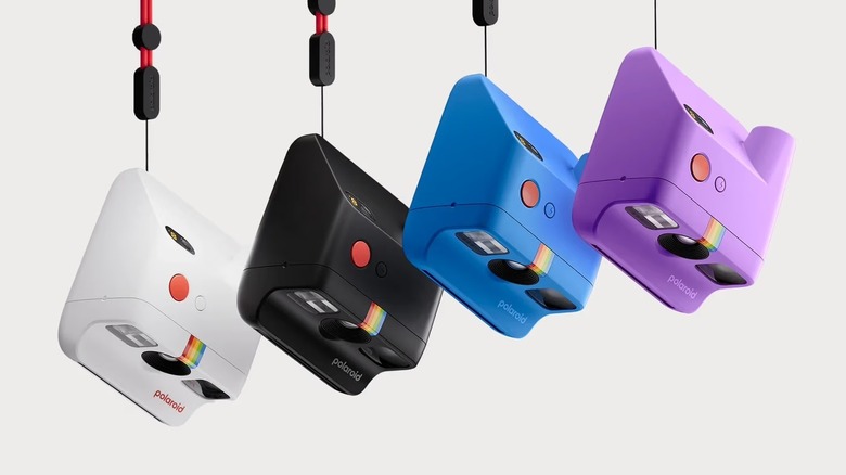 Different colors of the Polaroid Go 2