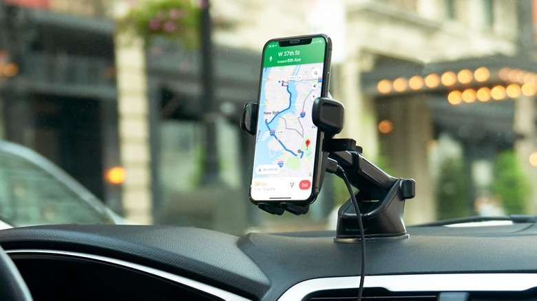 The iOttie Easy One Touch 2 Wireless Dash and Windshield Mount set up inside a car.