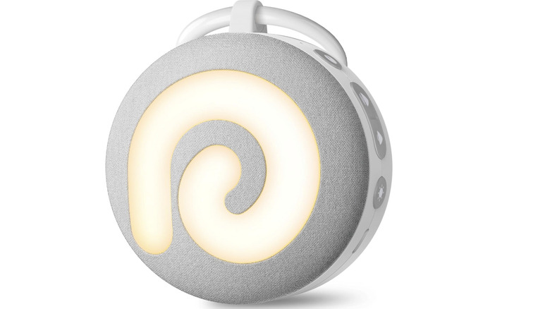 Dreamegg D11 Portable travel White Noise Machine with white background